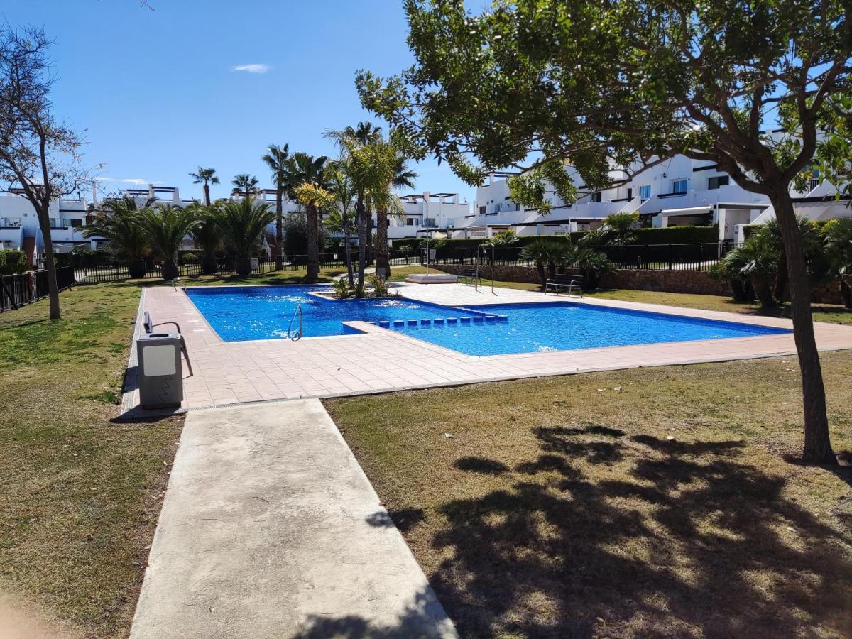 Lovely 3 Bedroom Apartment On Golf Resort Alhama de Murcia Eksteriør billede