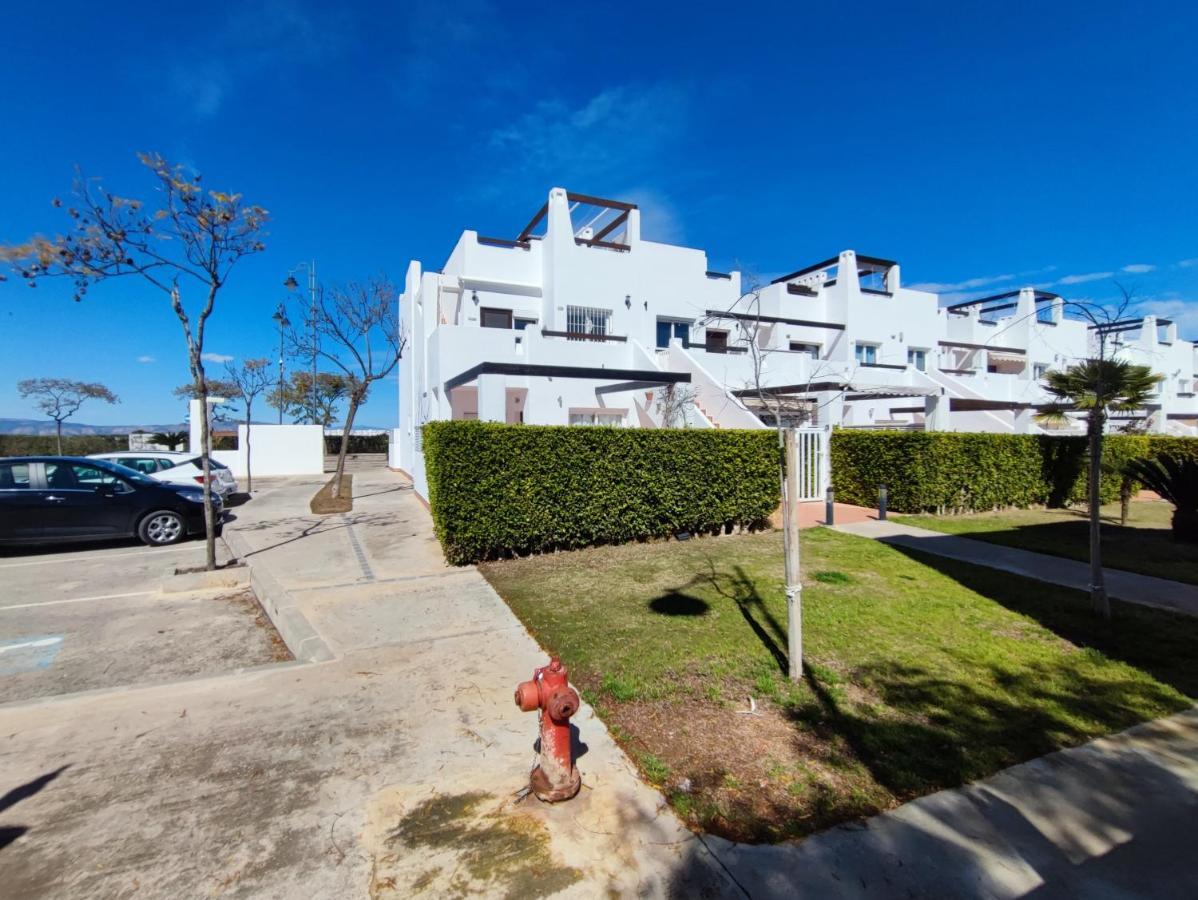 Lovely 3 Bedroom Apartment On Golf Resort Alhama de Murcia Eksteriør billede
